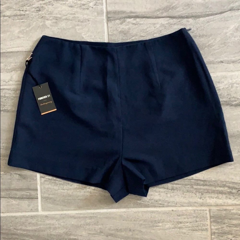 Forever21 High Waisted Navy Shorts Size Medium NWT